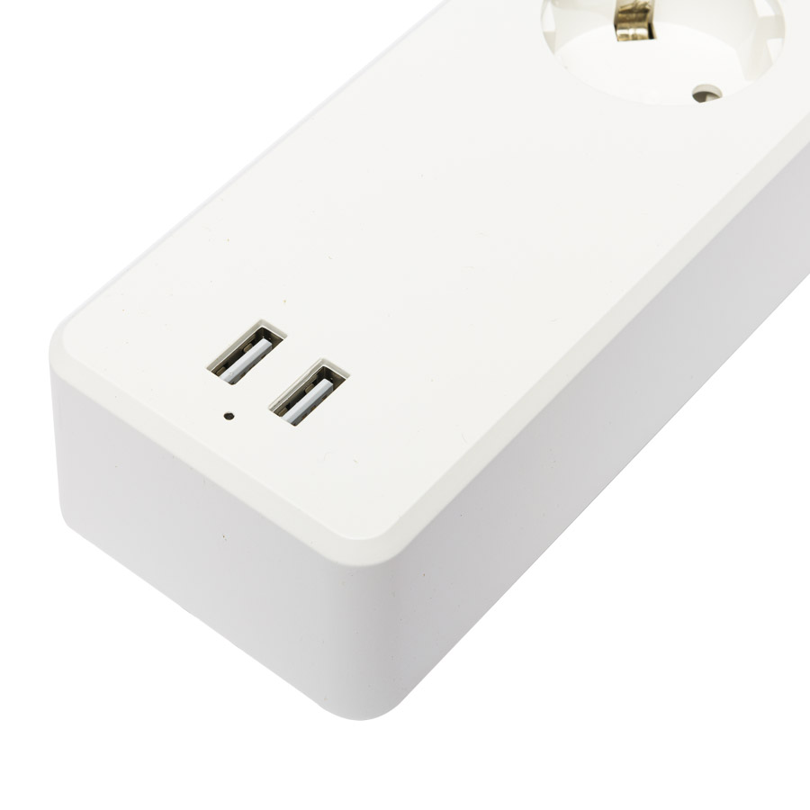 Zigbee stekkerdoos 3.600 watt met 2 USB poorten