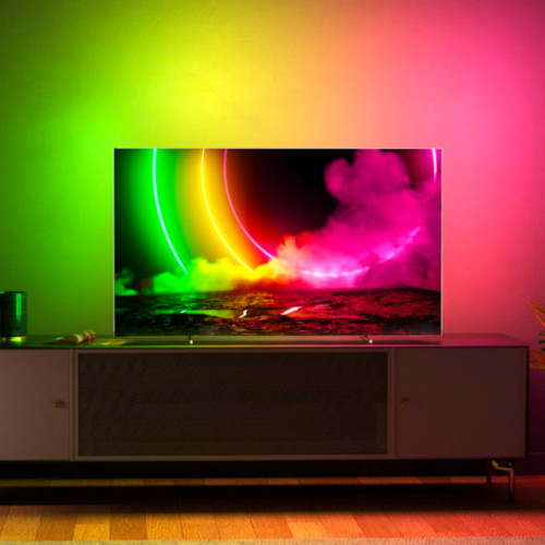 Tover je woonkamer om tot bioscoop met Philips Hue en Ambilight