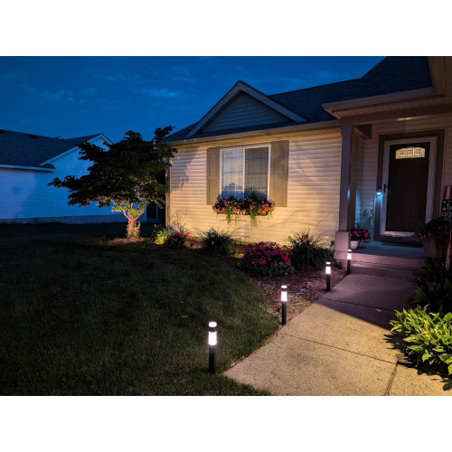 Eufy Outdoor Pathway Light E10 4-pack